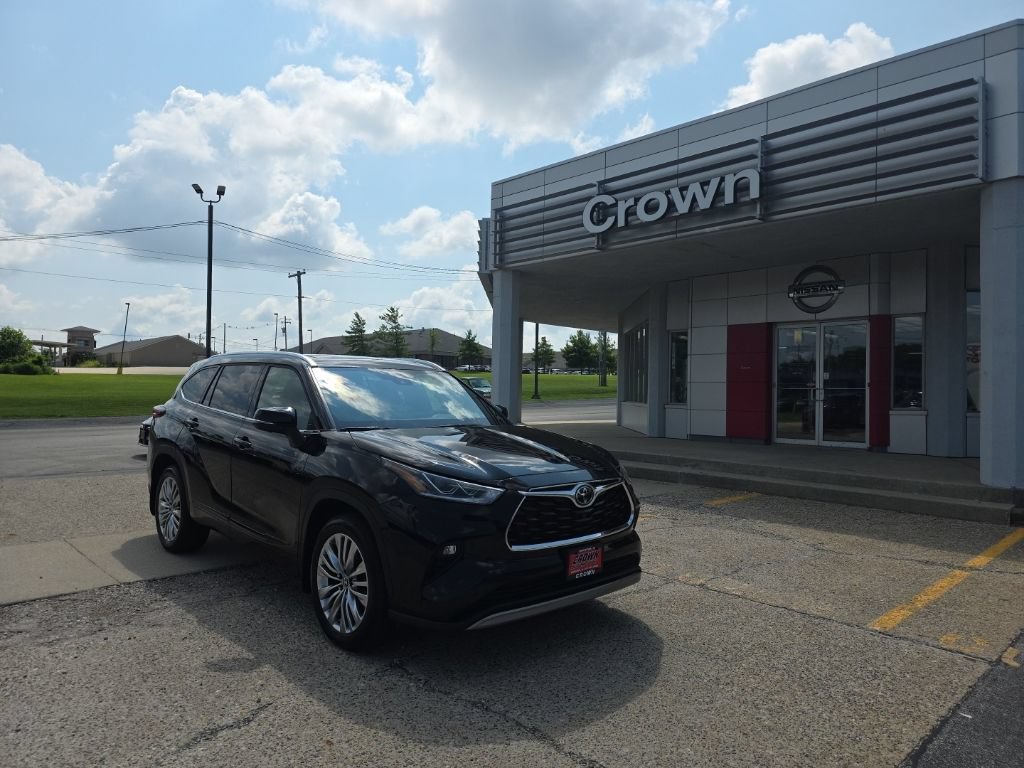 Used 2026 Toyota Highlander Platinum