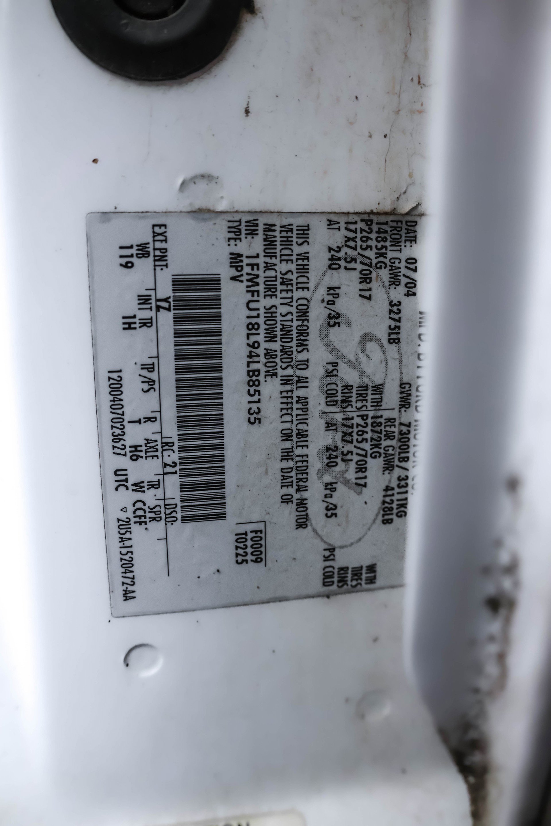 Used 2004 Ford Expedition Eddie Bauer image 16