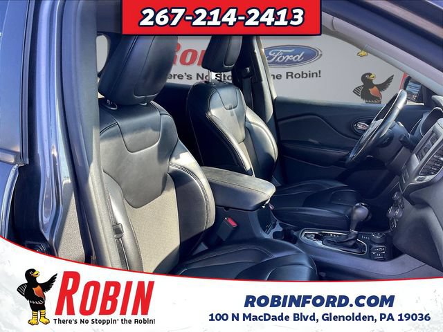 Used 2020 Jeep Cherokee Latitude Plus AWD/4WD image 29