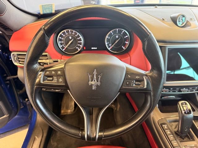 Used 2022 Maserati Levante GT image 17