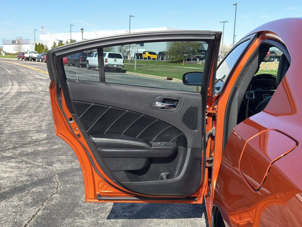 Used 2011 Dodge Charger R/T RWD image 36