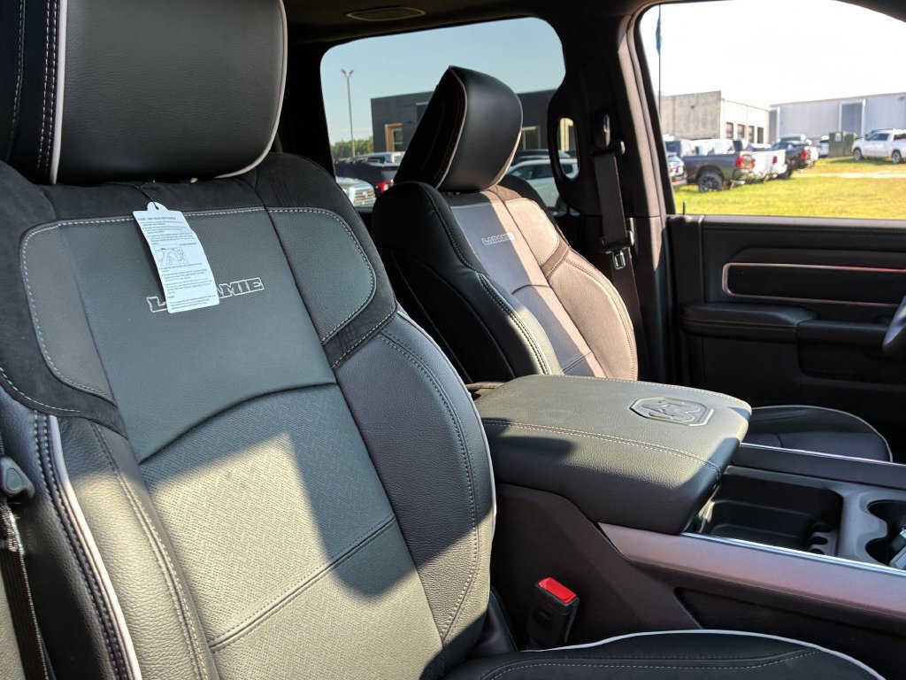 New 2027 RAM 2500 Laramie AWD/4WD image 28