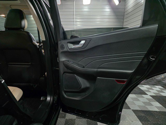 Used 2022 Ford Escape SEL w/ Technology Package image 38