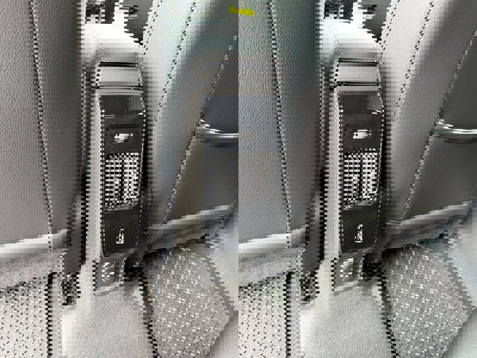 New 2026 Jeep Compass Trailhawk image 11