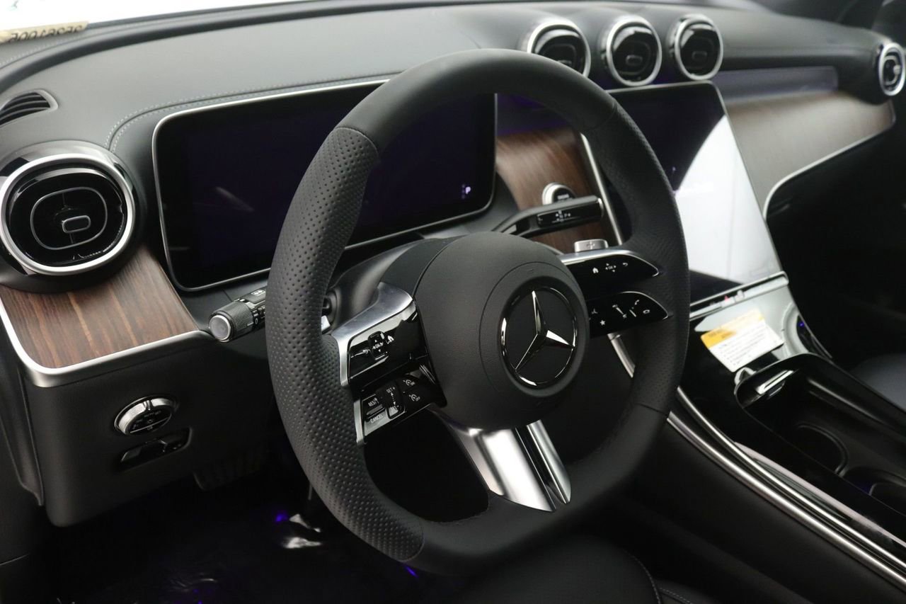 New 2026 Mercedes-Benz GLC 300 image 5