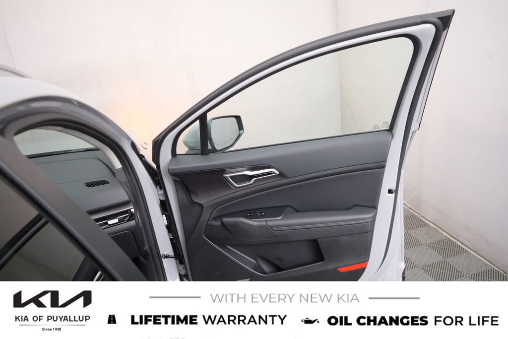 New 2026 Kia Sportage EX image 15