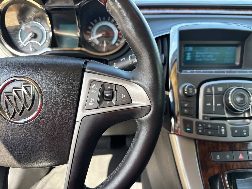 Used 2011 Buick LaCrosse CXL w/ Luxury Package image 25