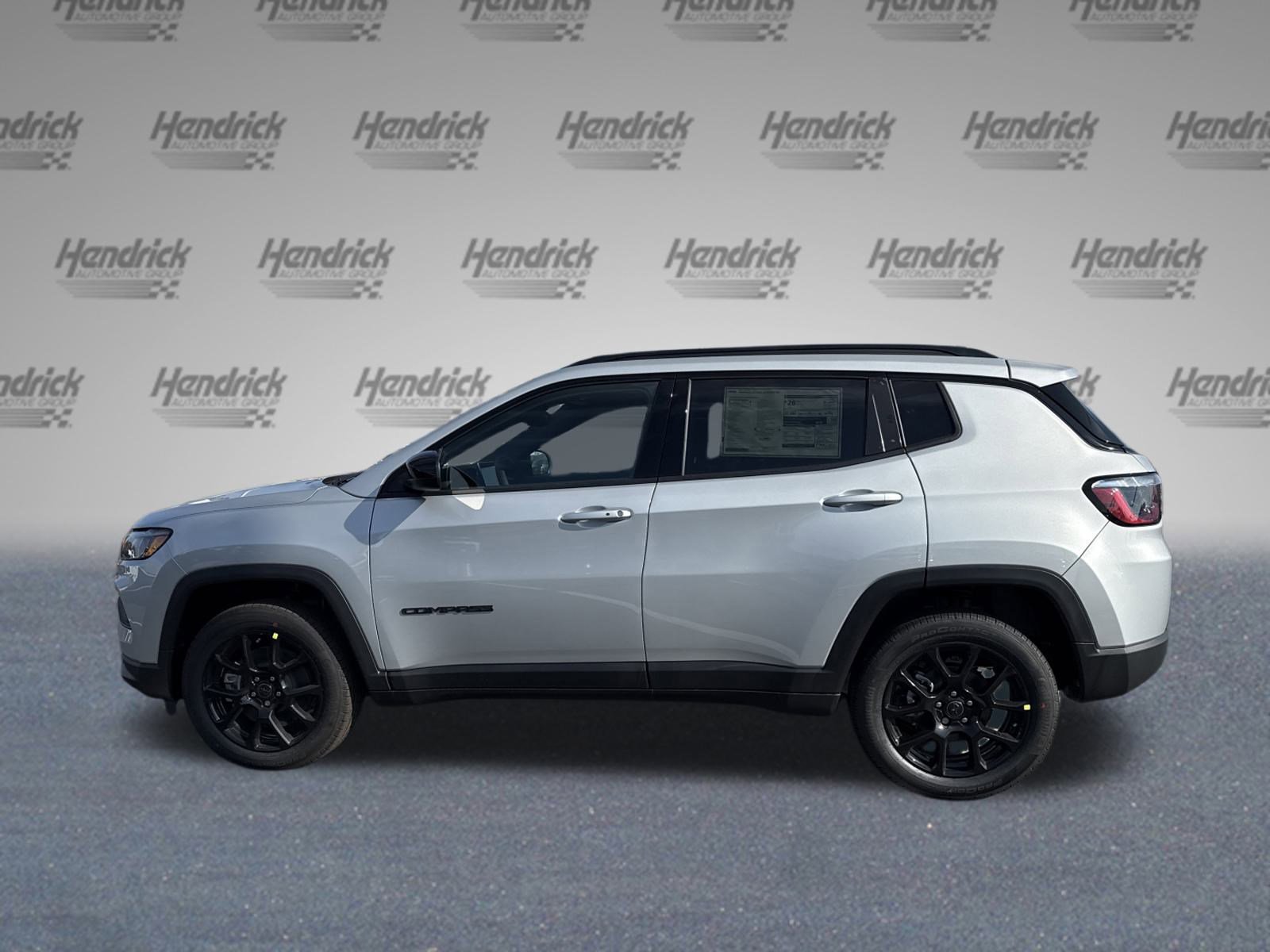 New 2026 Jeep Compass Latitude image 5