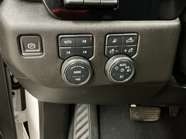 Used 2023 Chevrolet Silverado 1500 LTZ w/ LTZ Premium Package AWD/4WD image 24