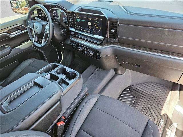 Used 2024 Chevrolet Silverado 1500 RST AWD/4WD image 26