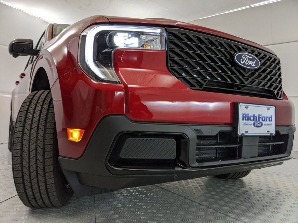 New 2026 Ford Maverick Lariat w/ Black Appearance Package image 28