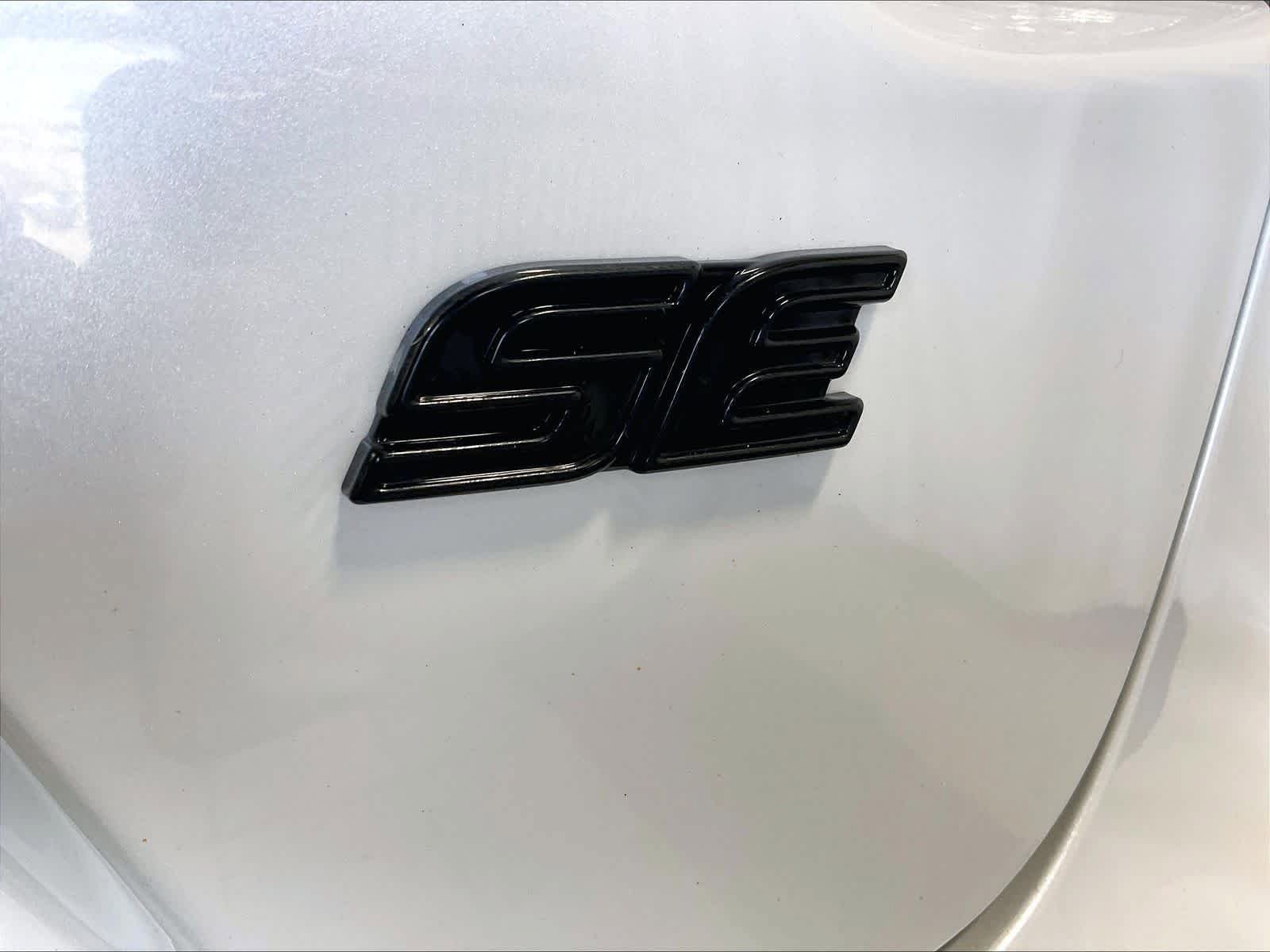 Certified 2025 Toyota Corolla SE FWD image 28