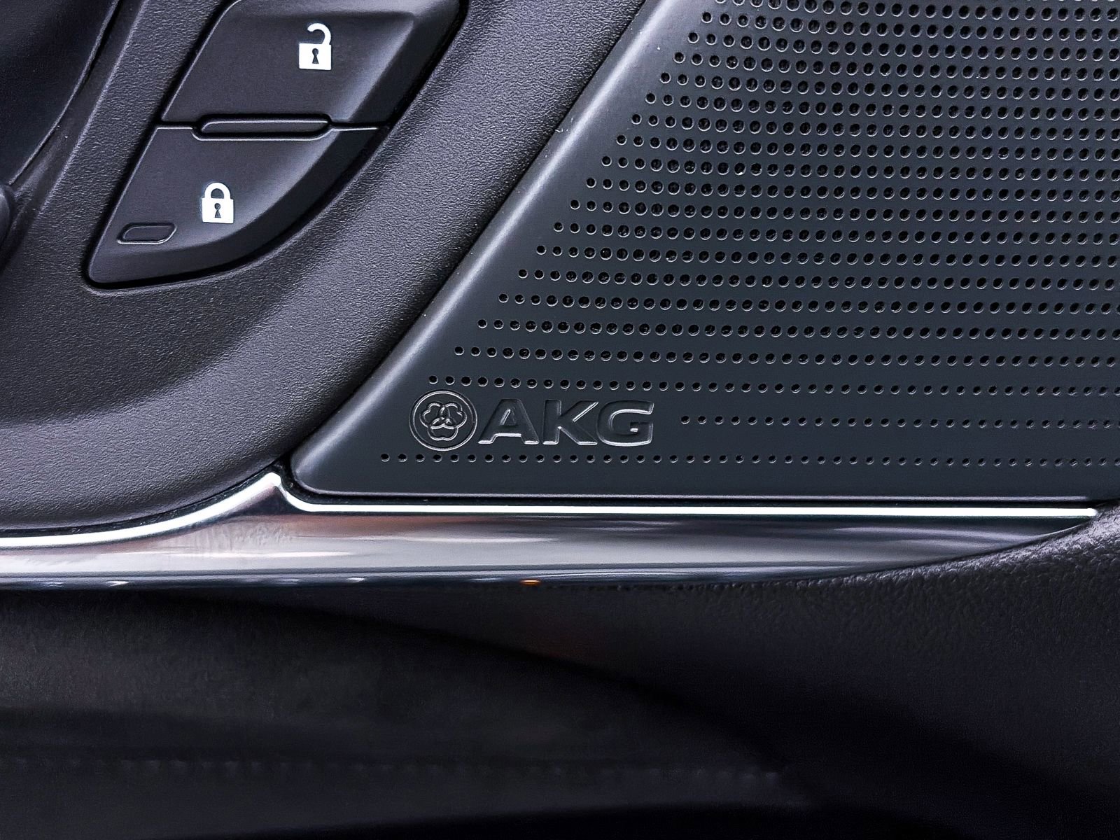 Used 2023 Cadillac CT4 V Blackwing w/ Driver Assist Package RWD image 6