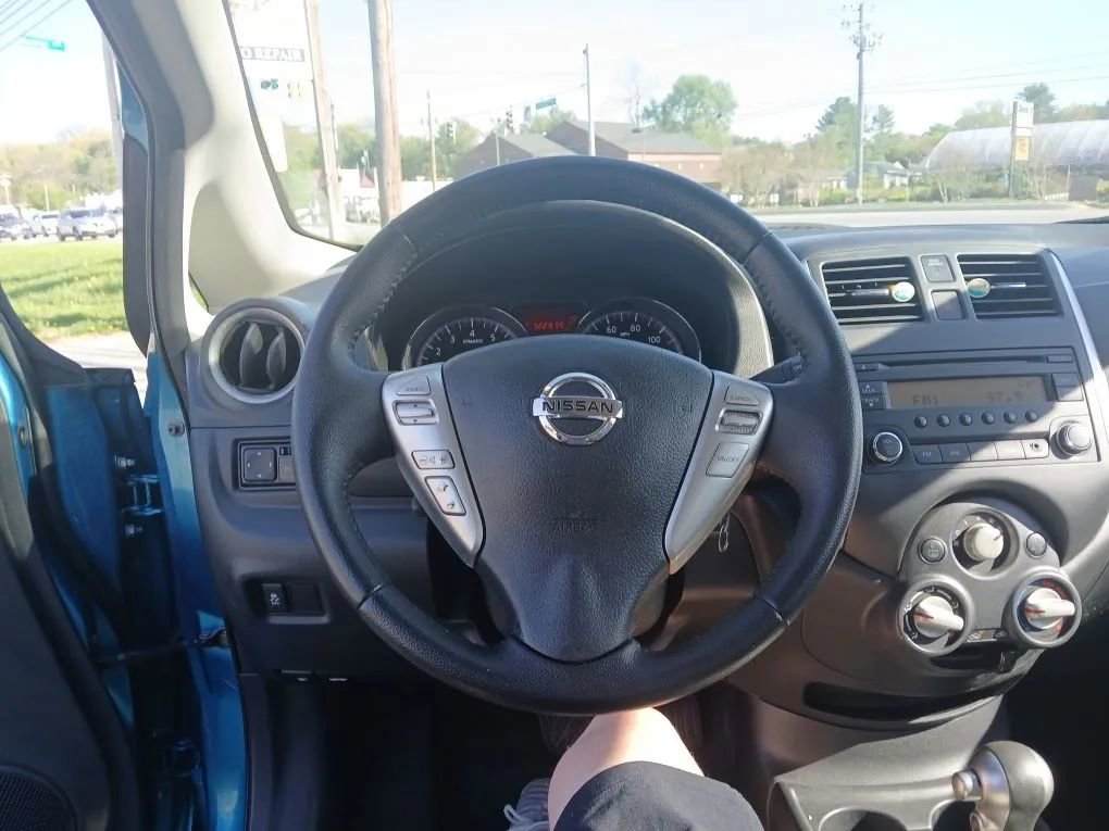 Used 2014 Nissan Versa Note SV FWD image 12