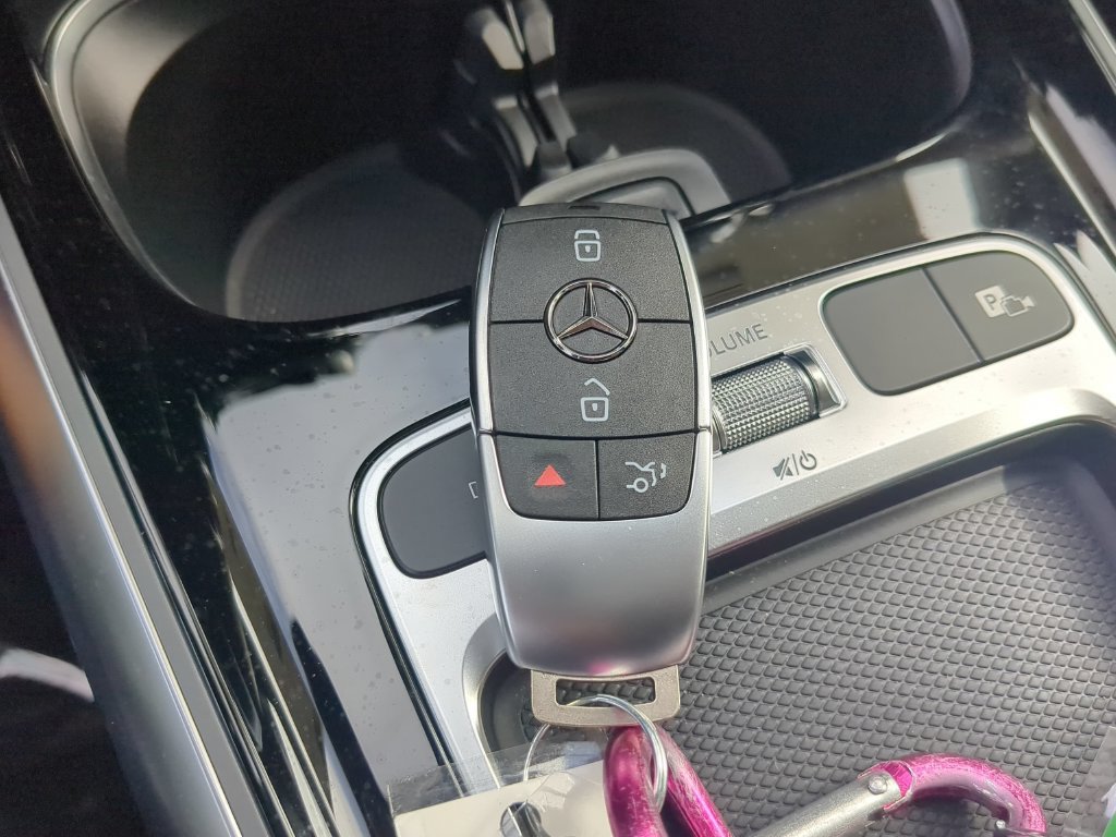Used 2024 Mercedes-Benz GLA 250 4MATIC image 26