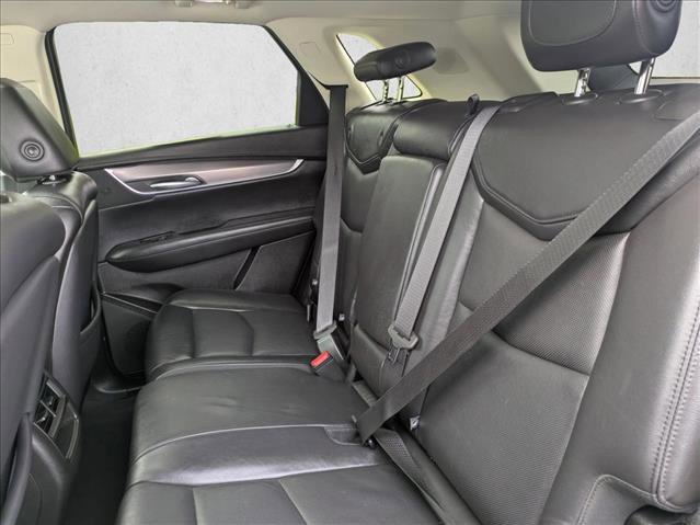 Used 2018 Cadillac XT5 Premium Luxury image 17