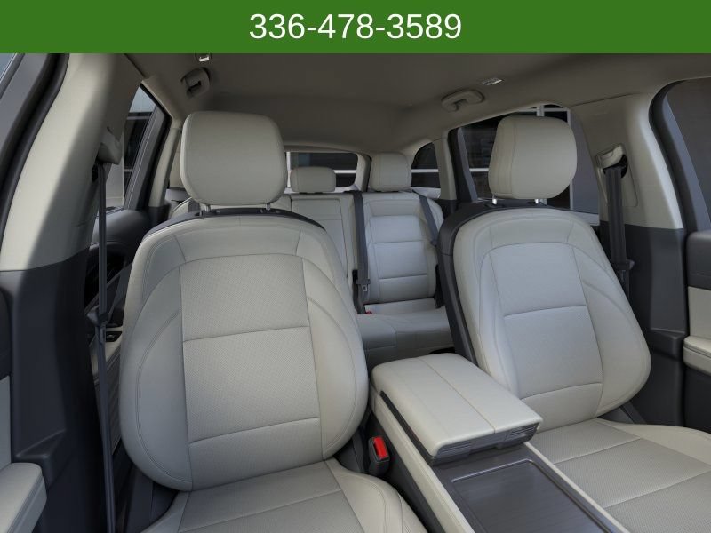 New 2026 Lincoln Nautilus Premier AWD/4WD image 10