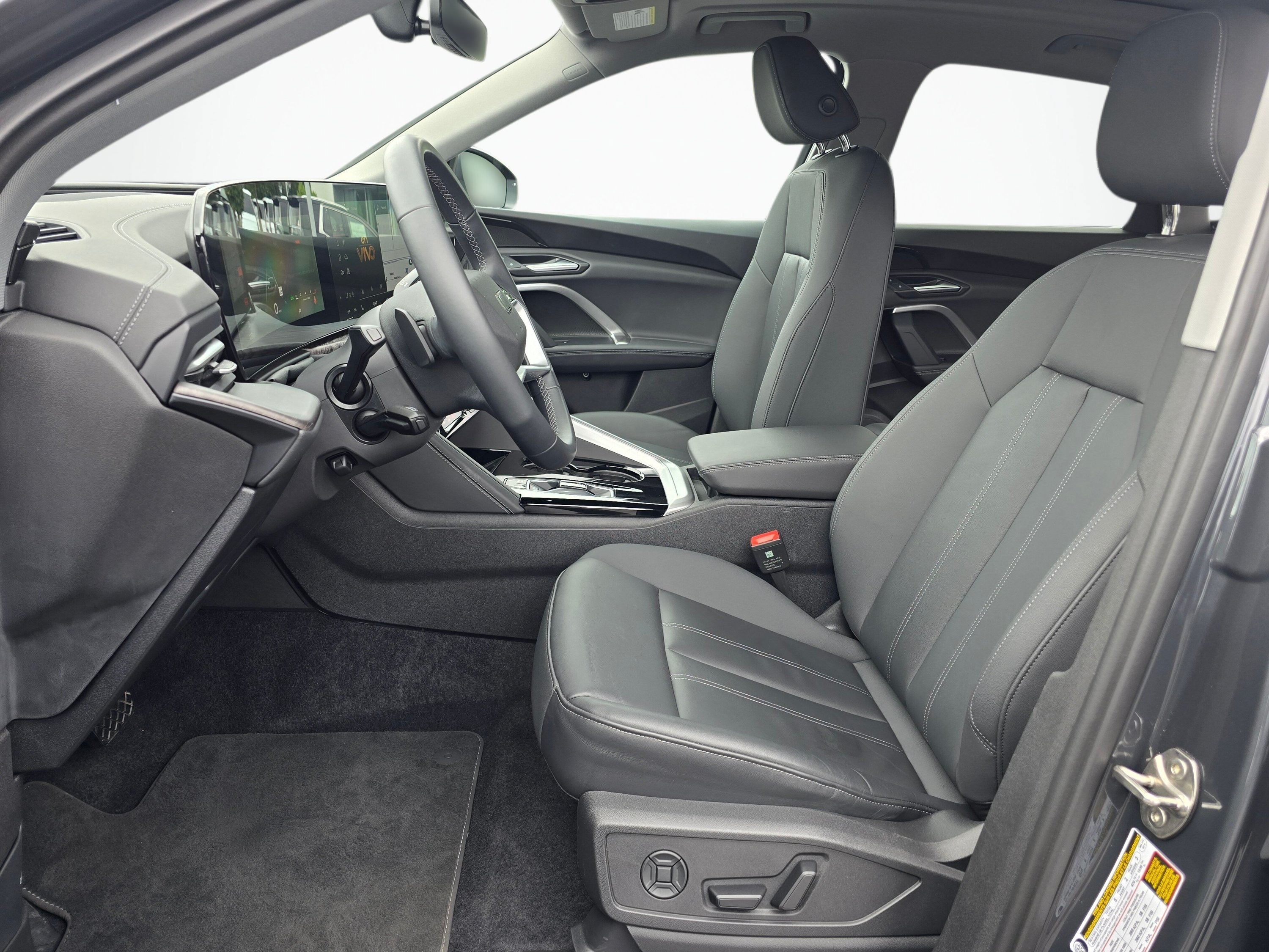 Certified 2025 Audi Q5 Premium AWD/4WD image 12