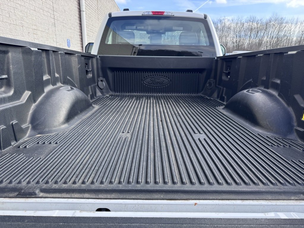 Certified 2022 Ford F250 XL w/ Power Equipment Group image 33