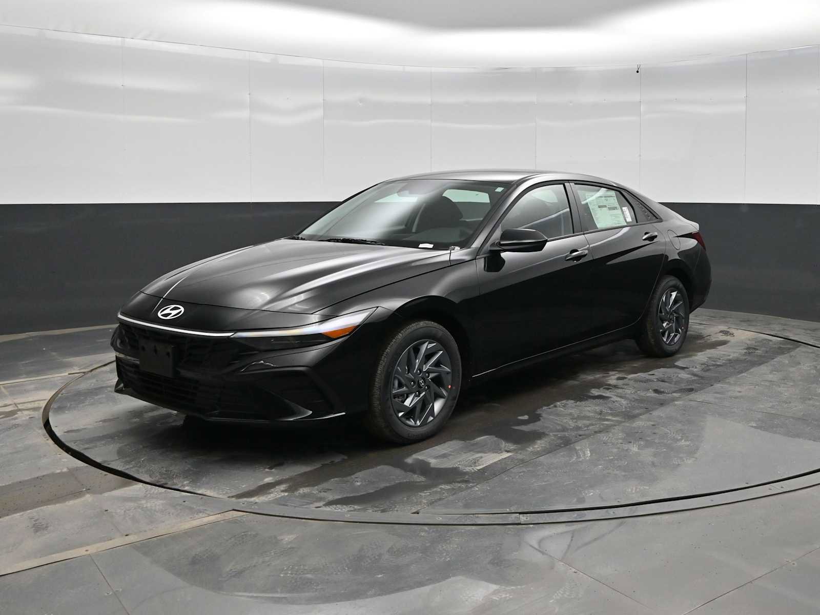 New 2026 Hyundai Elantra Blue image 1