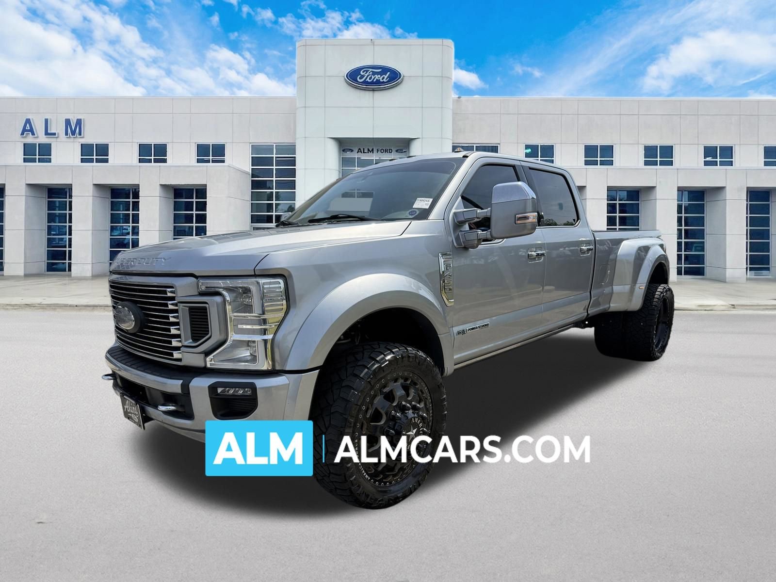 Used 2022 Ford F450 Platinum w/ FX4 Off-Road Package image 1