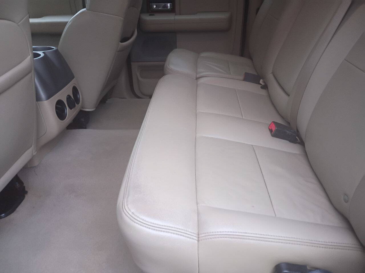 Used 2005 Ford F150 Lariat AWD/4WD image 13