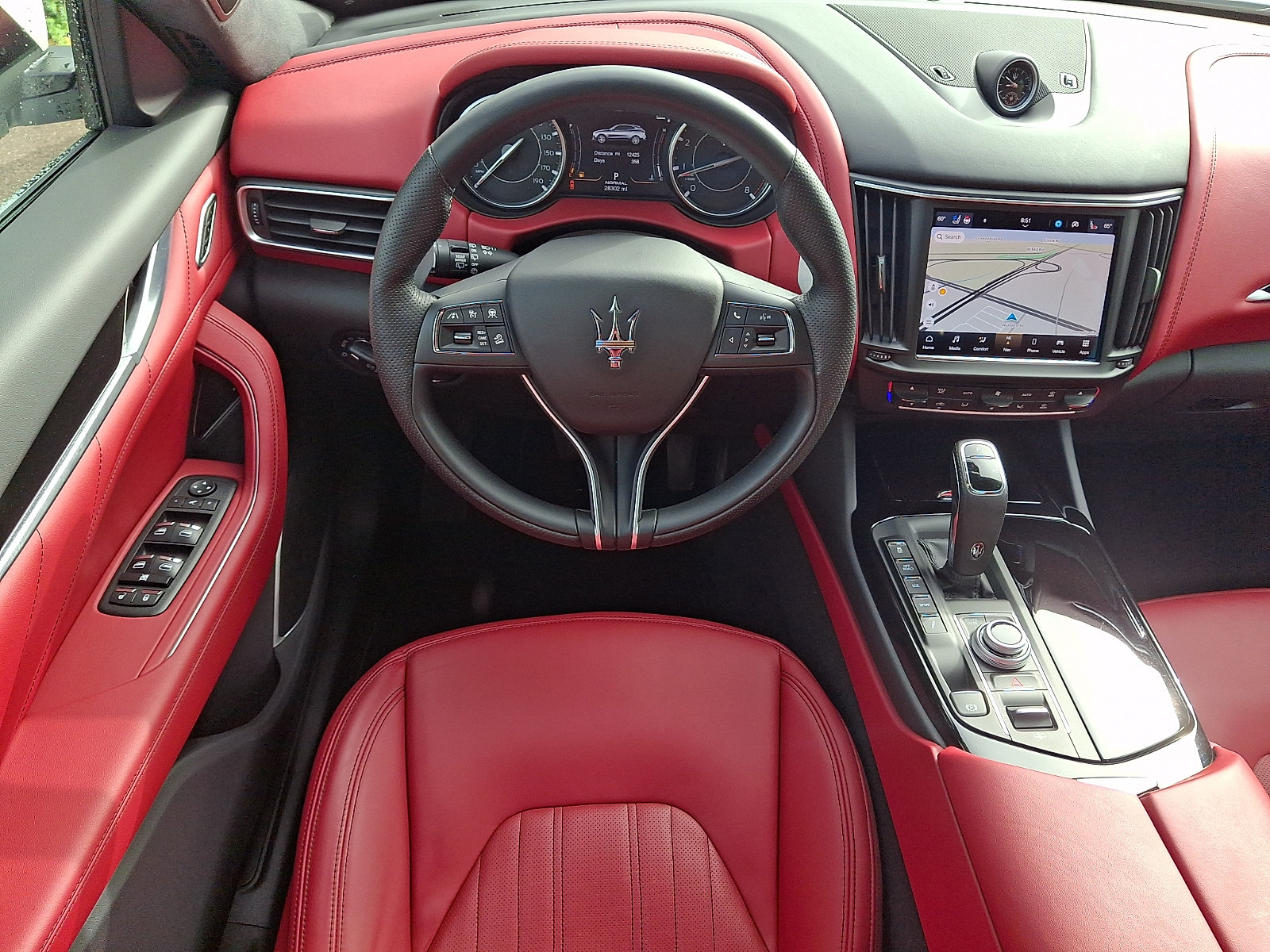 Certified 2023 Maserati Levante Modena AWD/4WD image 11