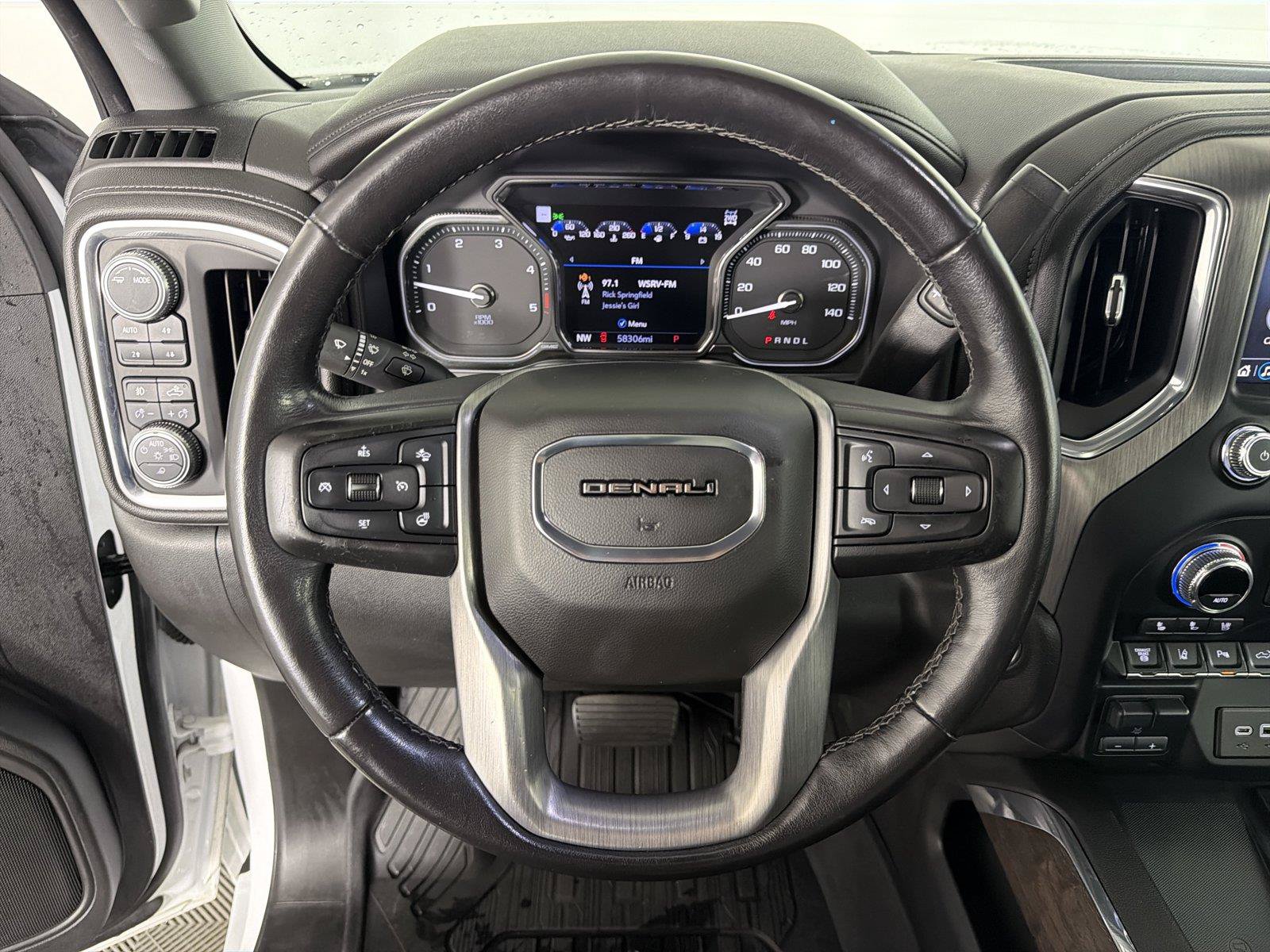 Used 2020 GMC Sierra 2500 Denali w/ Denali Ultimate Package AWD/4WD image 22