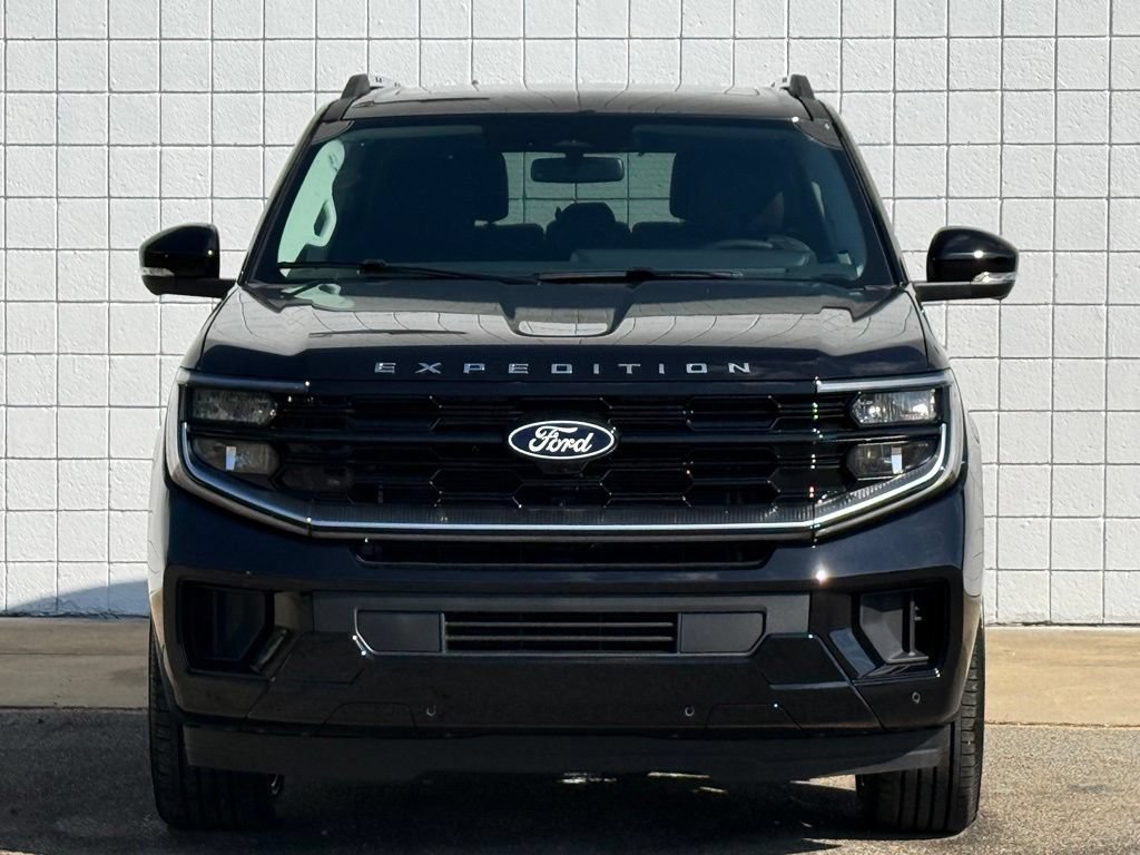 New 2027 Ford Expedition Platinum w/ Platinum Ultimate Package AWD/4WD image 32