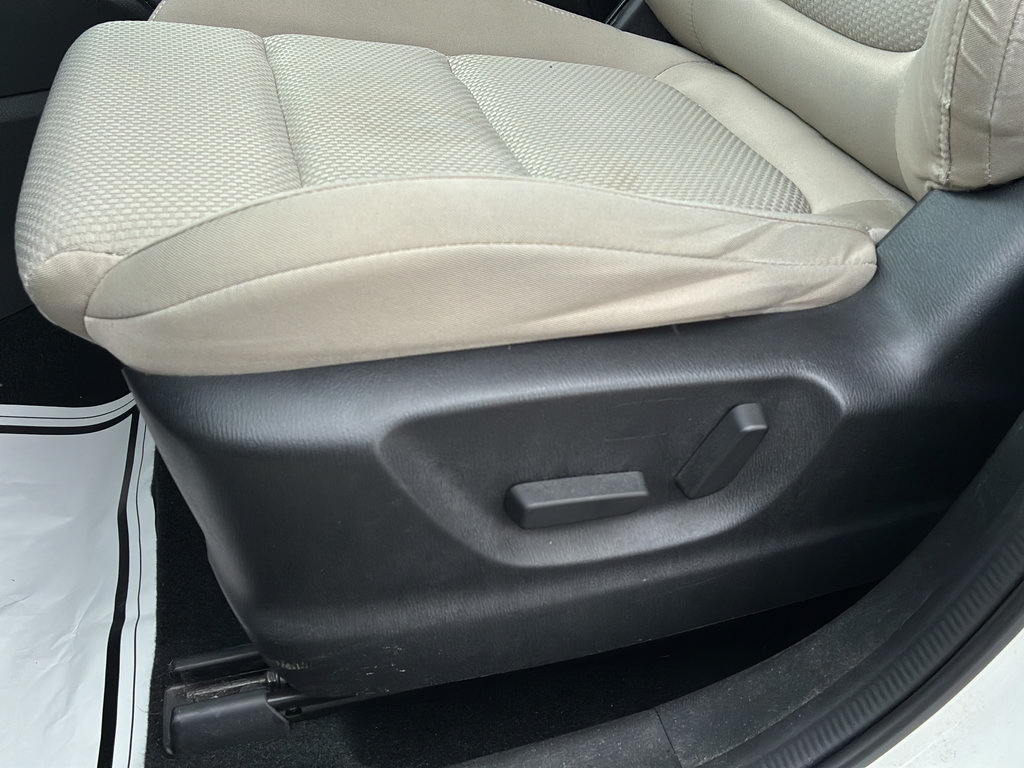 Used 2016 MAZDA CX-5 Touring FWD image 23