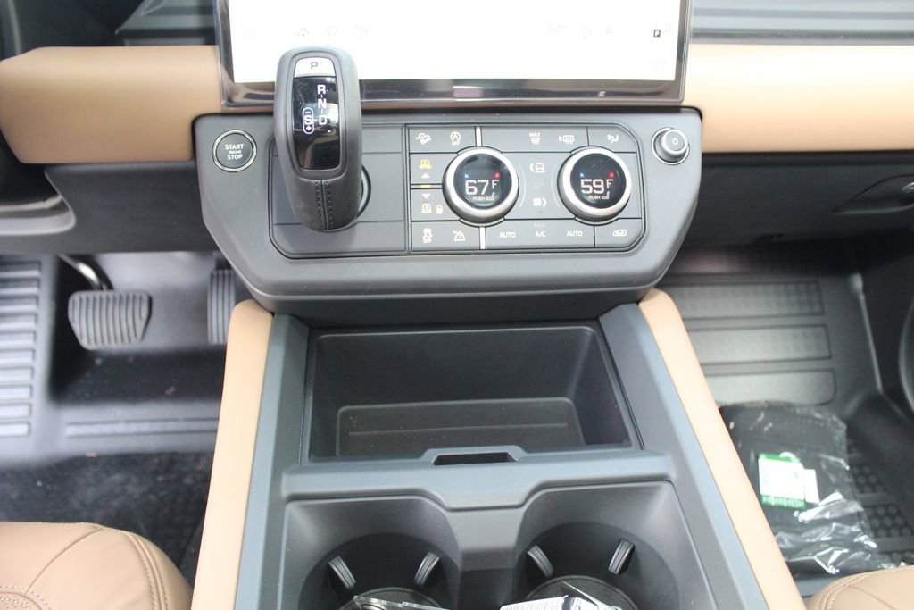 New 2026 Land Rover Defender 110 S image 12