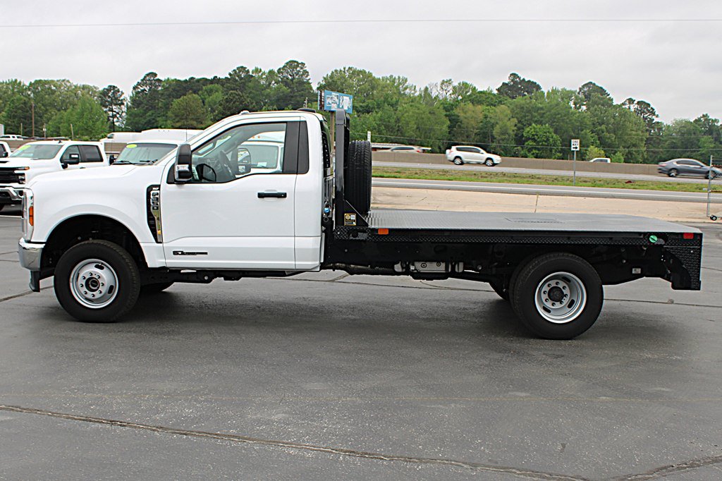Used 2024 Ford F350 XLT AWD/4WD image 10