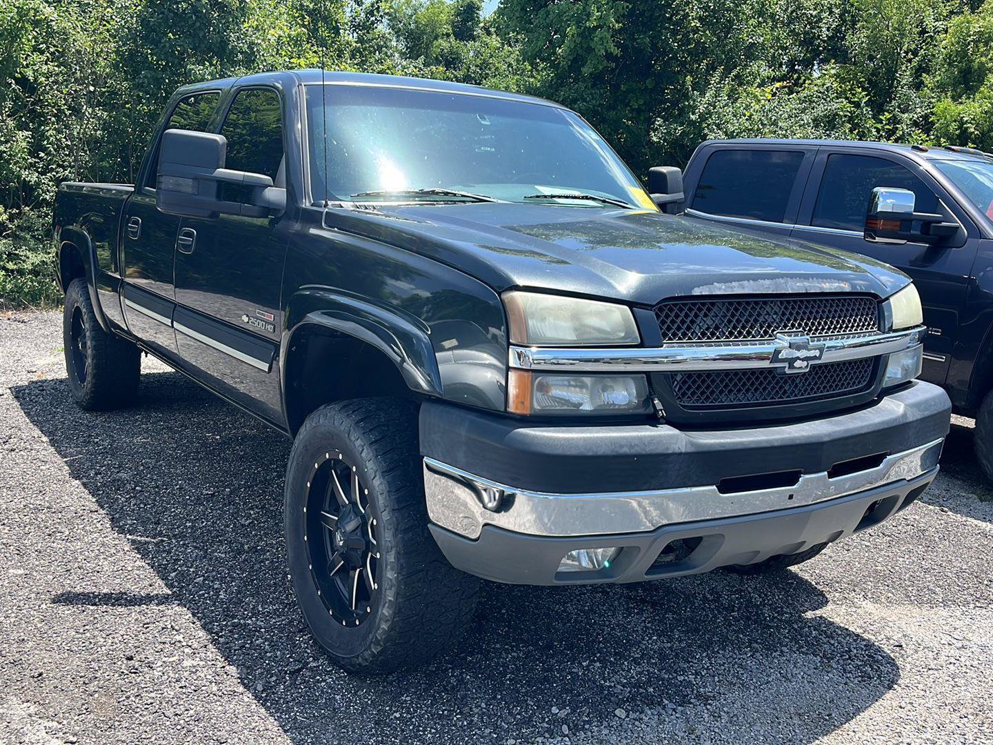 Used 2004 Chevrolet Silverado 2500 LS AWD/4WD image 5