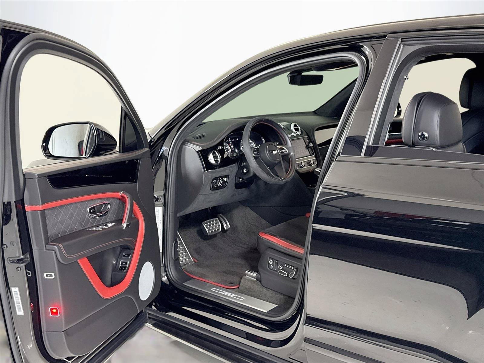 Used 2020 Bentley Bentayga Speed AWD/4WD image 12