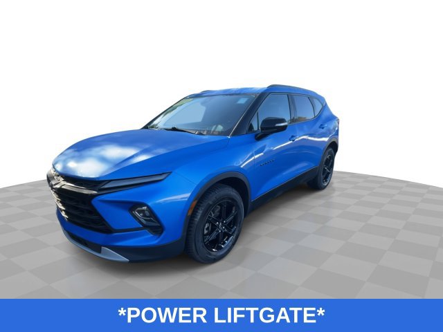 Used 2024 Chevrolet Blazer LT w/ Midnight/Sport Edition FWD image 5