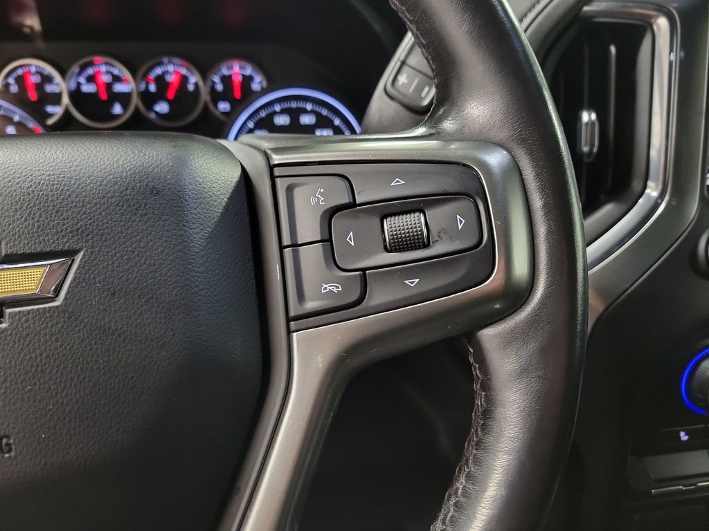 Used 2021 Chevrolet Silverado 1500 LT AWD/4WD image 27