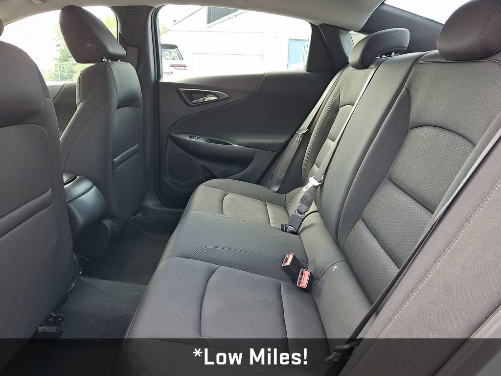 Used 2021 Chevrolet Malibu RS FWD image 10