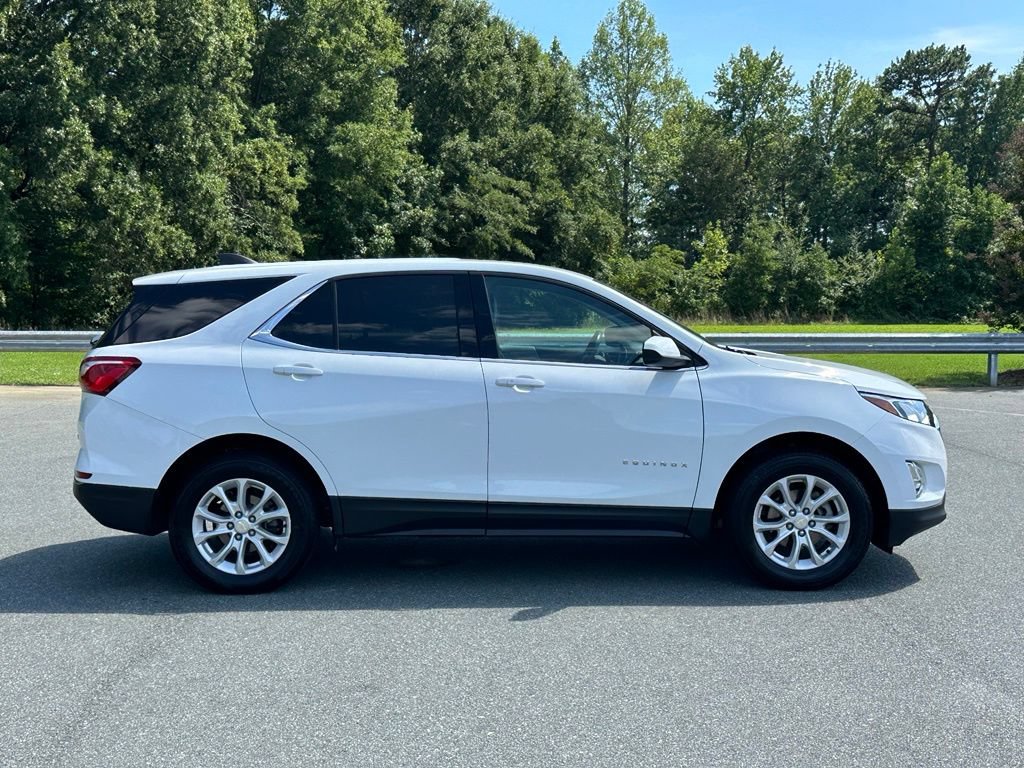 Used 2020 Chevrolet Equinox LT w/ Driver Convenience Package AWD/4WD image 8