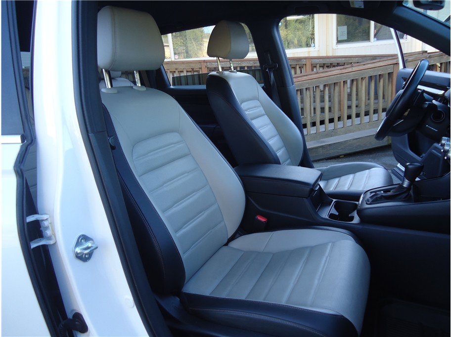 Used 2025 Honda CR-V Sport Touring image 33