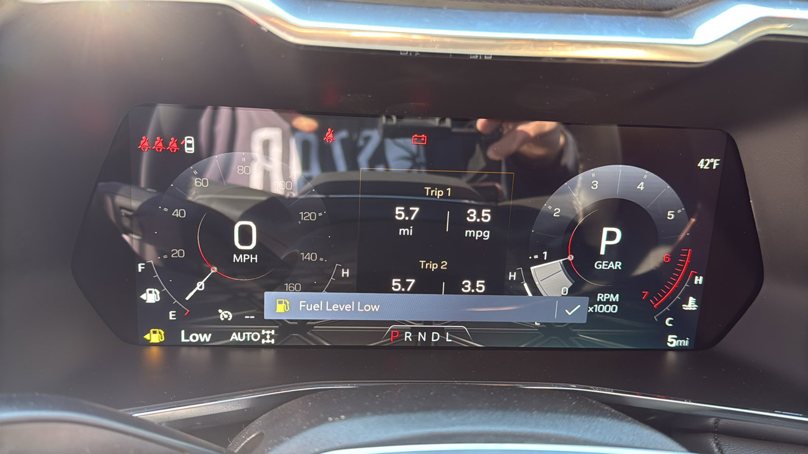 New 2026 GMC Canyon Elevation w/ Convenience Package image 13