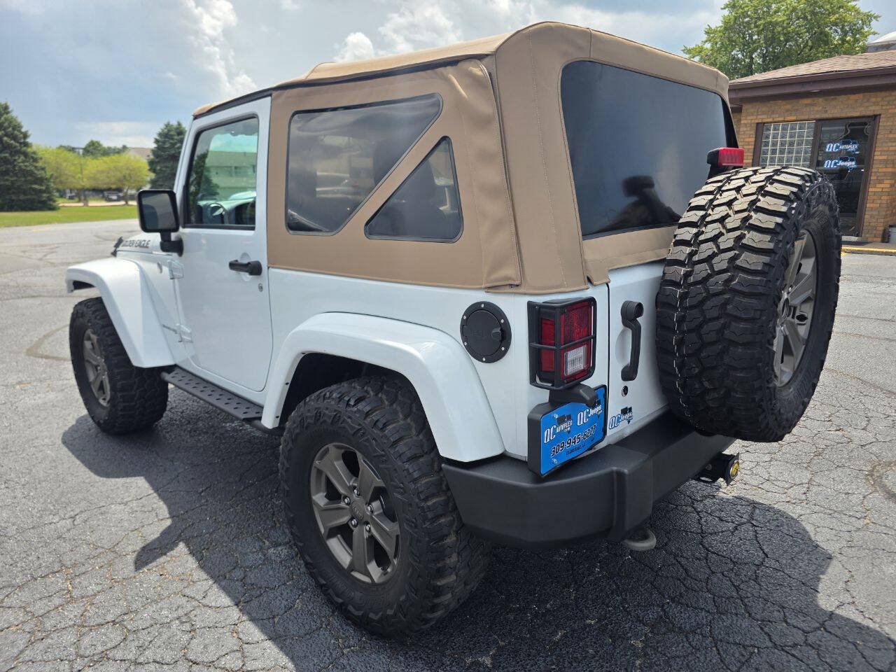 Used 2018 Jeep Wrangler Sport AWD/4WD image 5