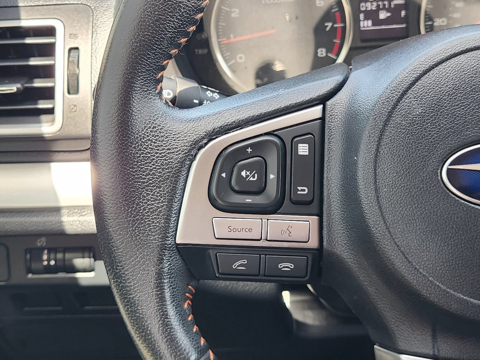 Used 2017 Subaru Crosstrek 2.0i Premium AWD/4WD image 26
