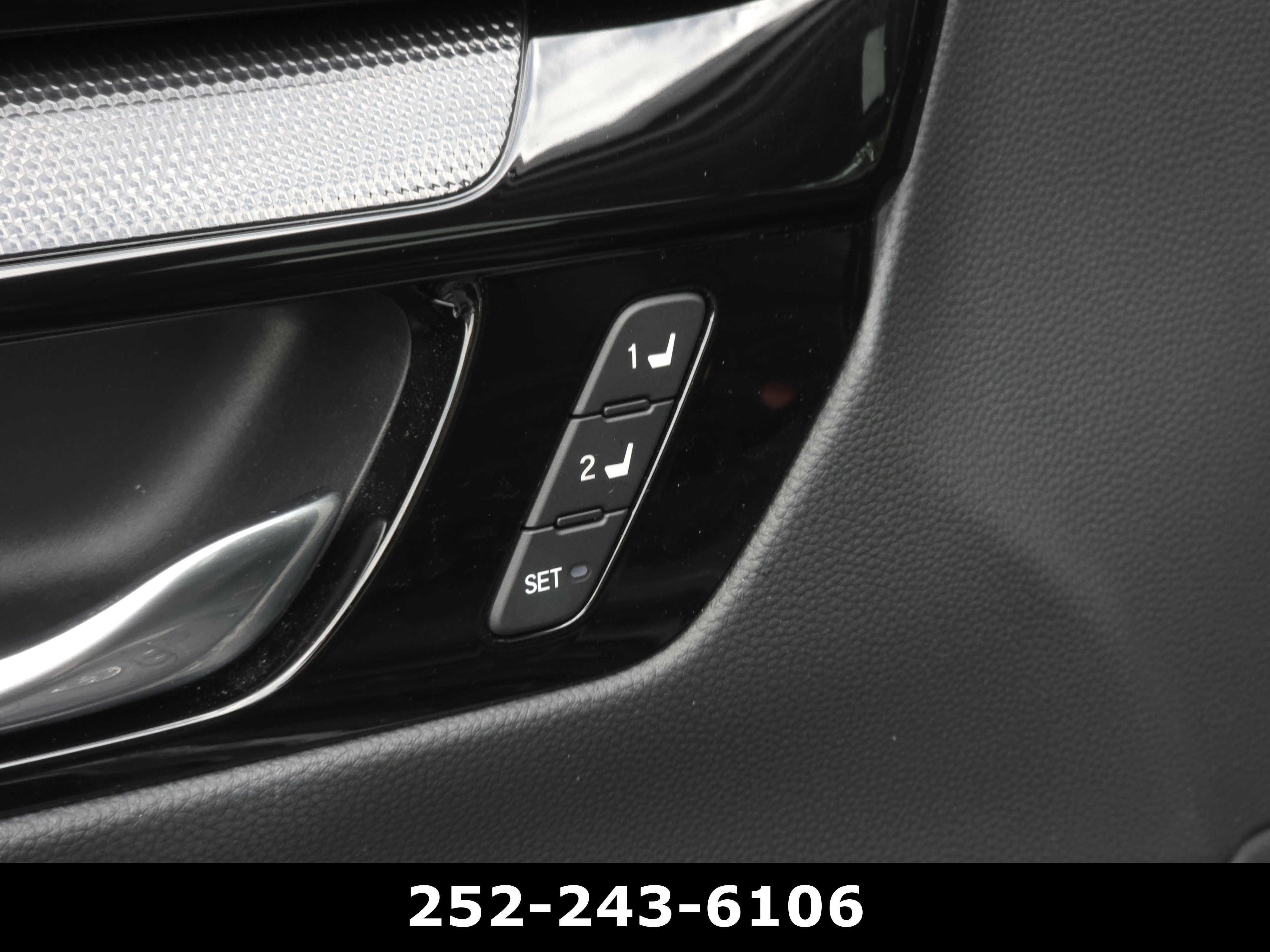 Used 2024 Honda CR-V EX-L image 12