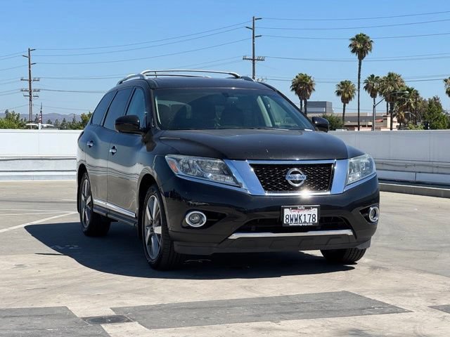 Used 2016 Nissan Pathfinder Platinum AWD/4WD image 4