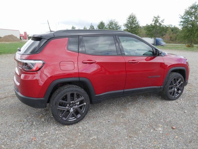 New 2026 Jeep Compass Limited image 7