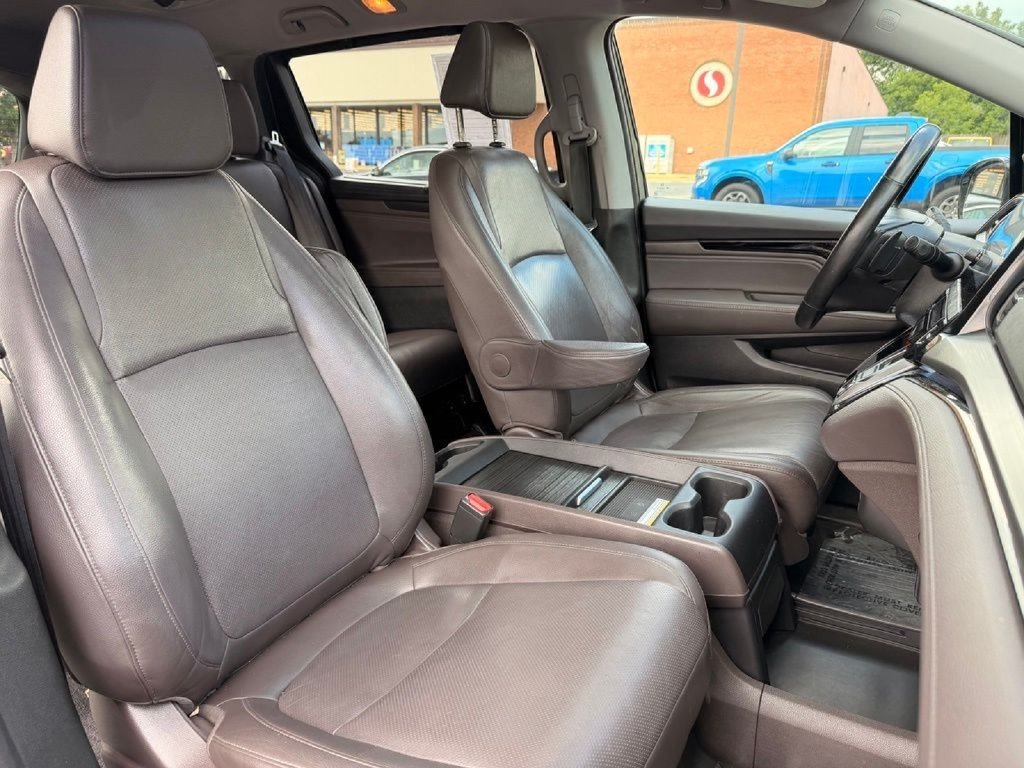 Used 2018 Honda Odyssey Elite image 10
