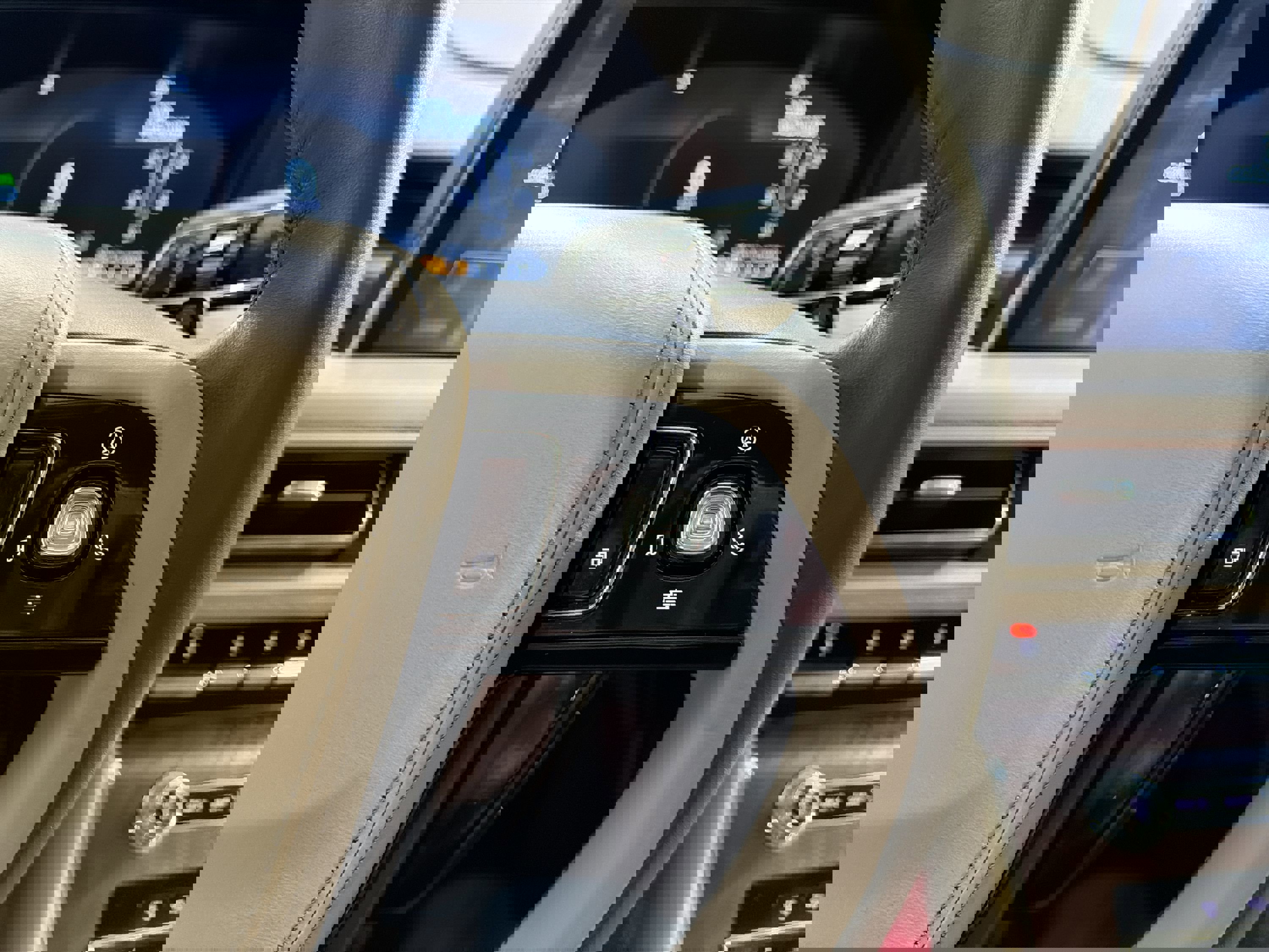 Used 2022 Lincoln Aviator Reserve image 15