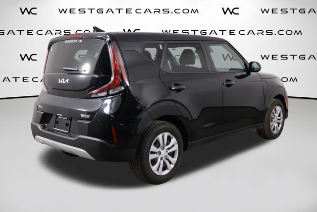 Used 2023 Kia Soul LX FWD image 41