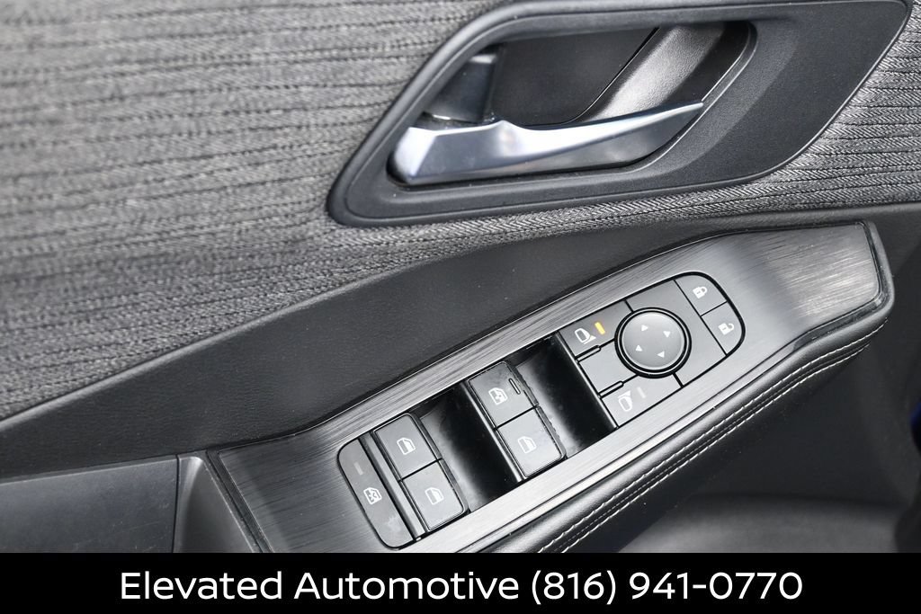 Used 2021 Nissan Rogue SV AWD/4WD image 14
