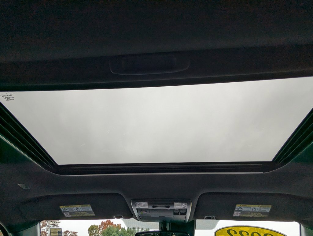 Used 2022 Toyota Tacoma Limited image 19